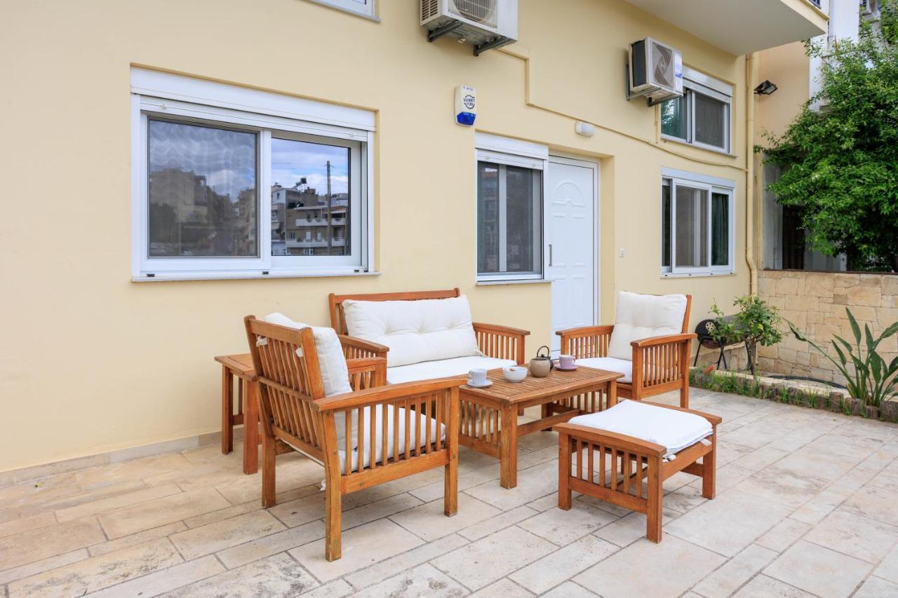 Electra Modern Apartment With Cozy Garden Iraklion Buitenkant foto